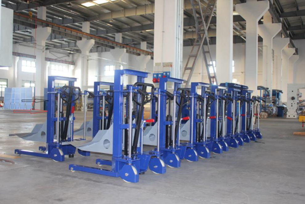 CTY1000 Manual roll lifter